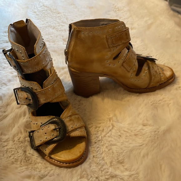 Freebird Violet Boots - Picture 3 of 7